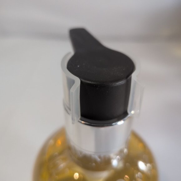 Molton Brown London Purifying Shampoo Indian Cress 300ml 10 fl oz Pump Bottle - Picture 12 of 15